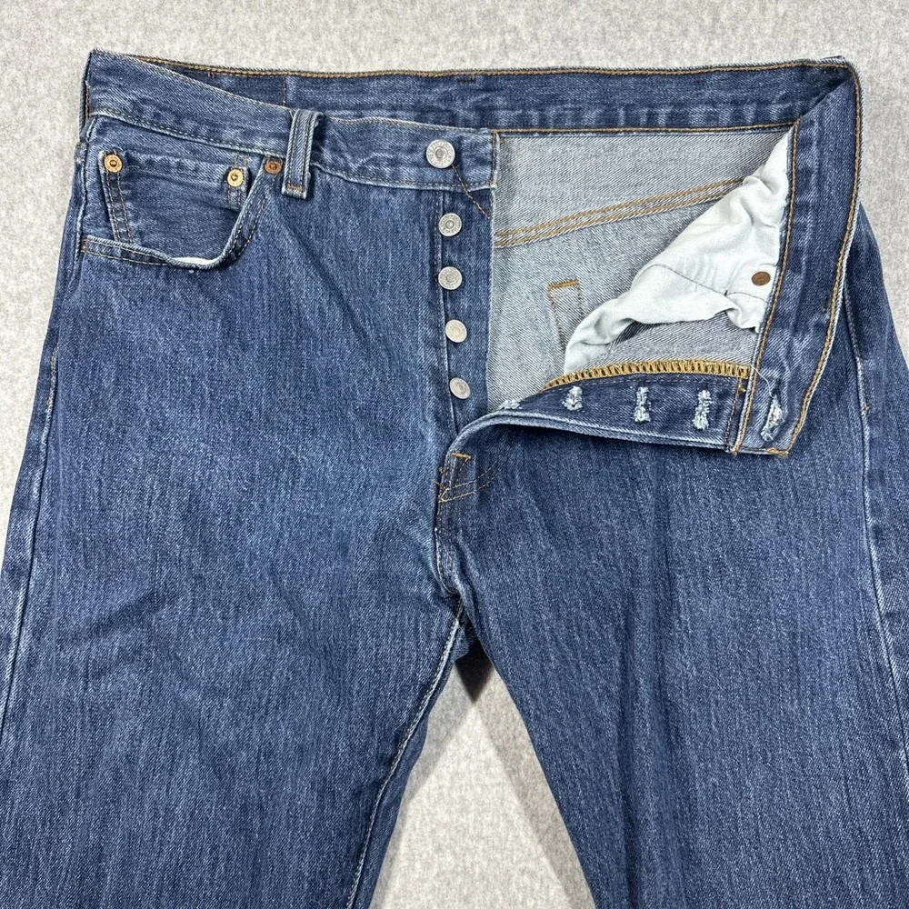 Levis 501 Jeans Men's 34x34 Blue Button Fly Denim Original Straight Medium Wash